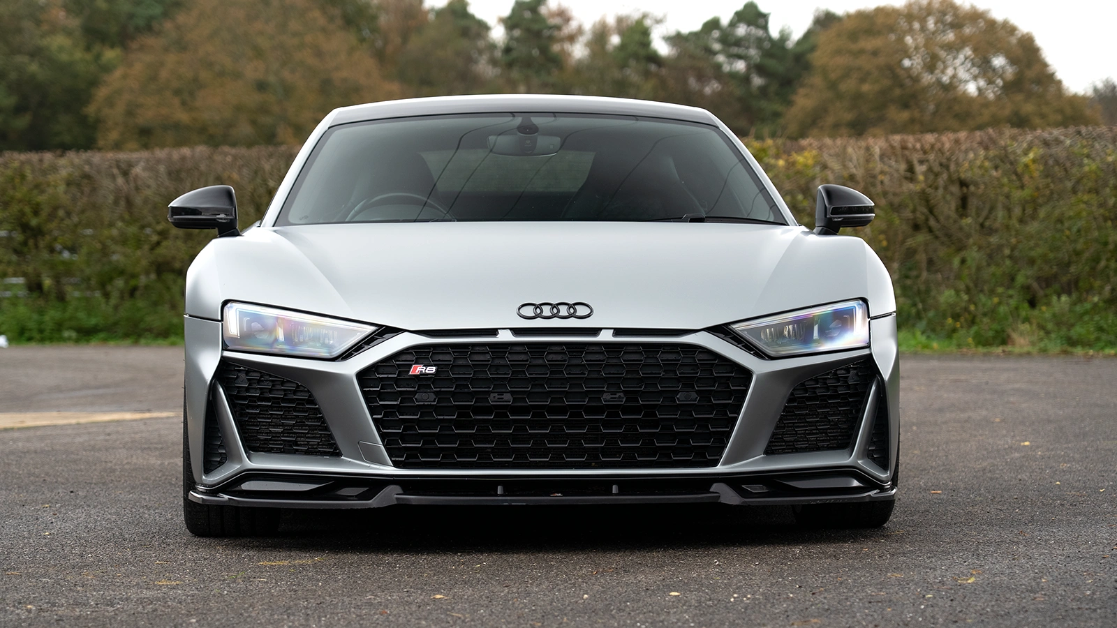   Win & Drive the Legendary £95k Audi R8 For Just 25p!
