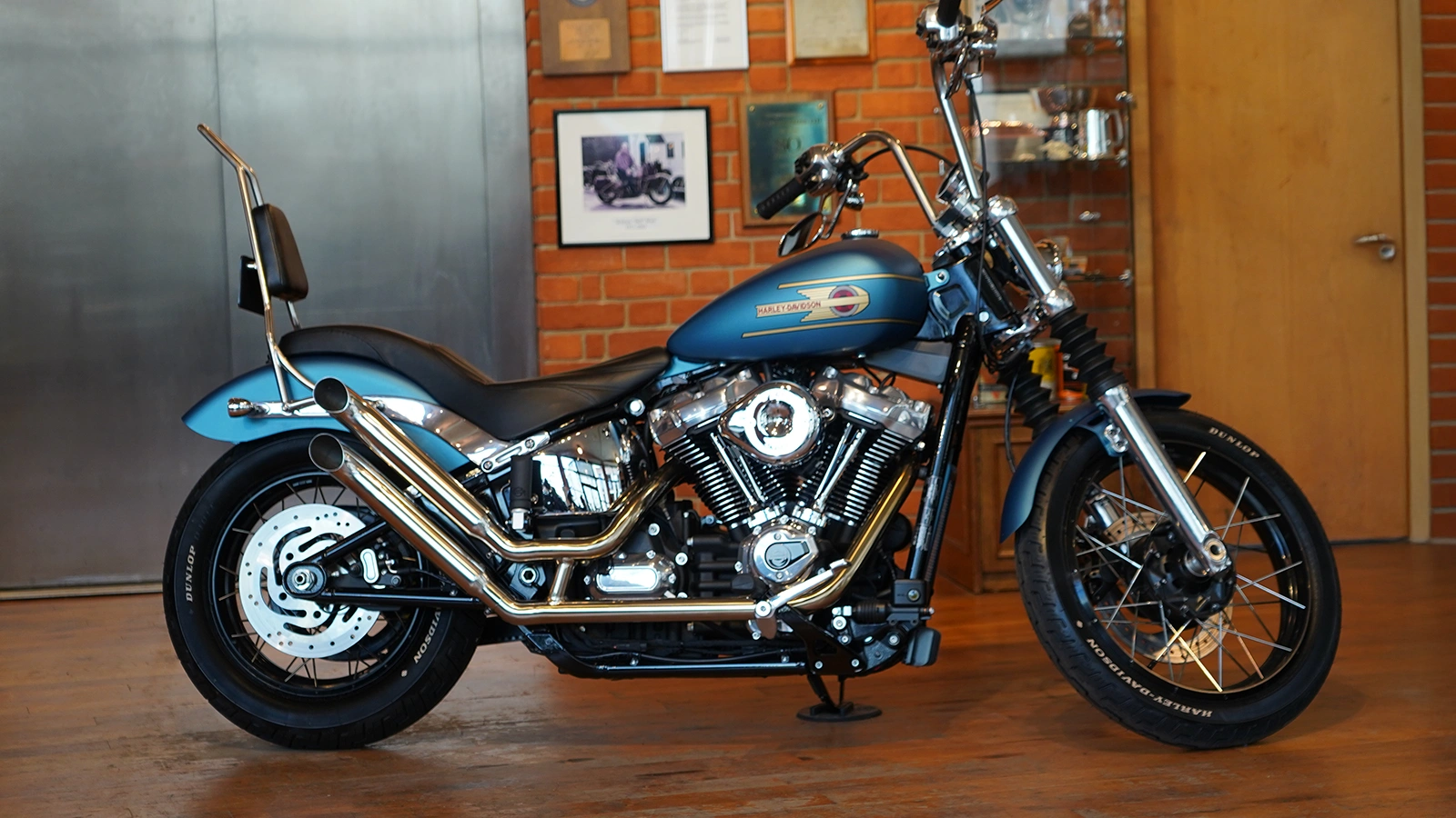   Win a Custom Harley x Freddie Dobbs – 91 HP, 110 MPH!