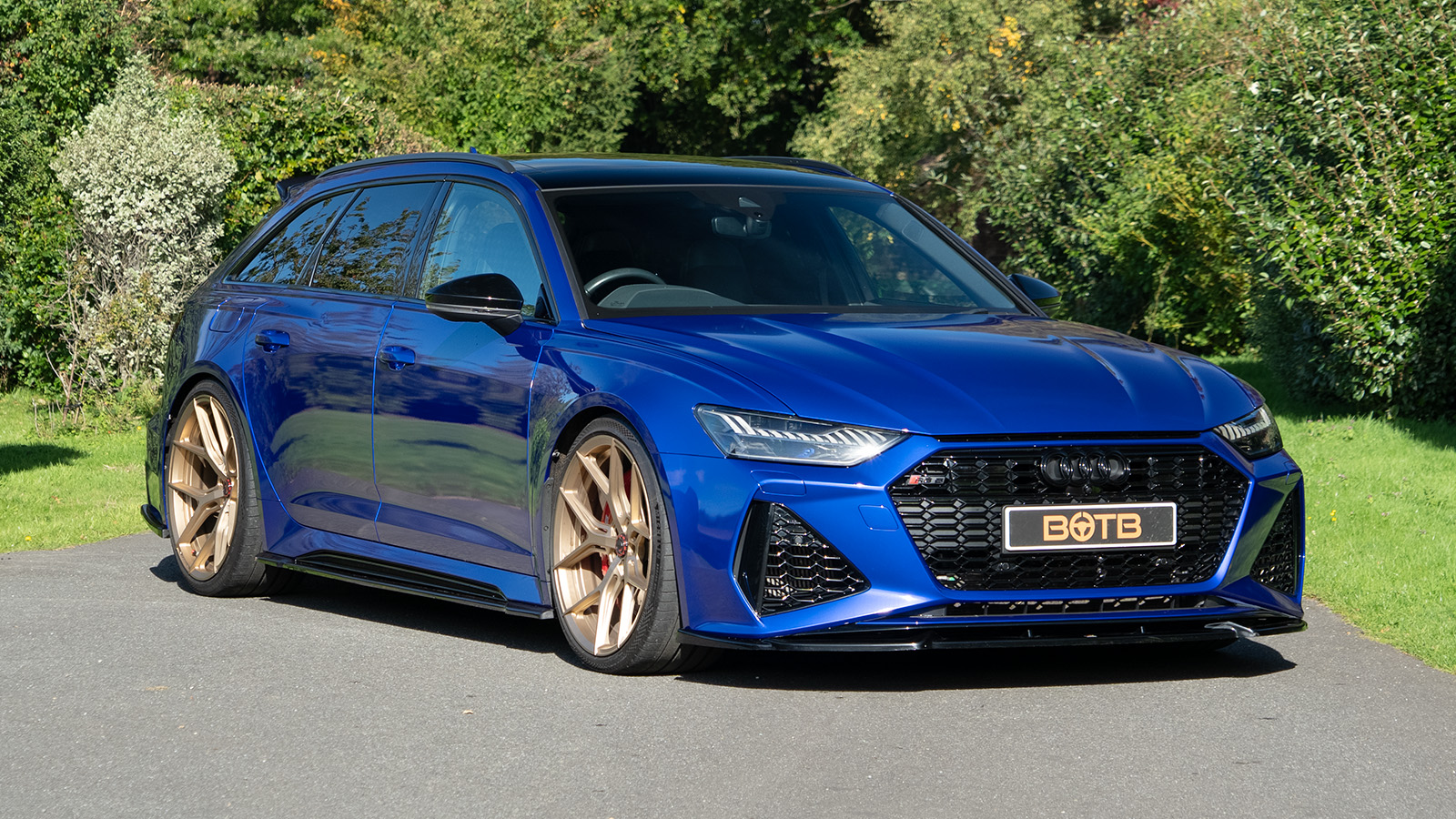   Own the Road in Style – Audi RS6 Available to Win for 10p!