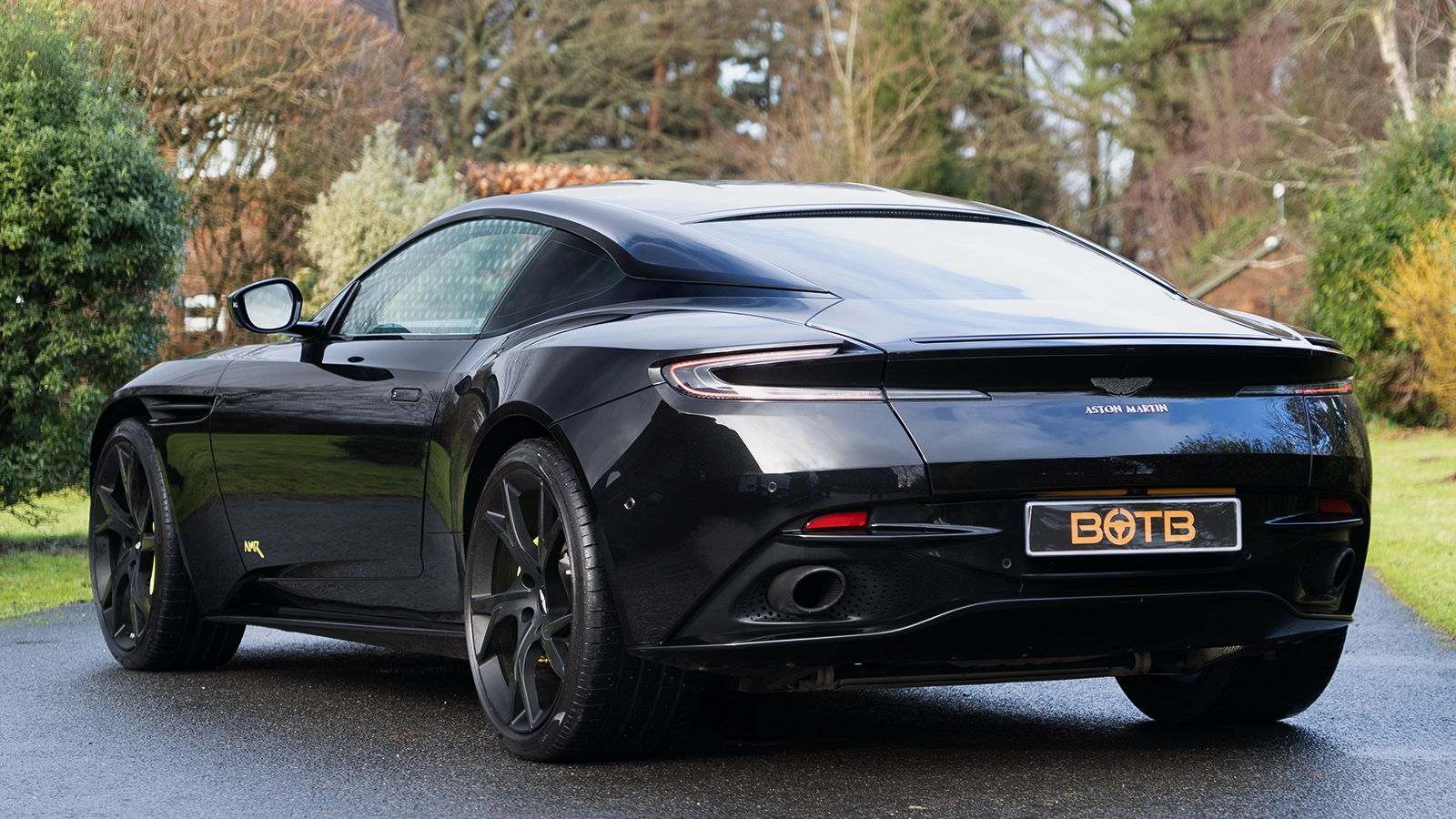   Ride Away In This £80k Aston Martin DB11 AMR V12 for 20p!