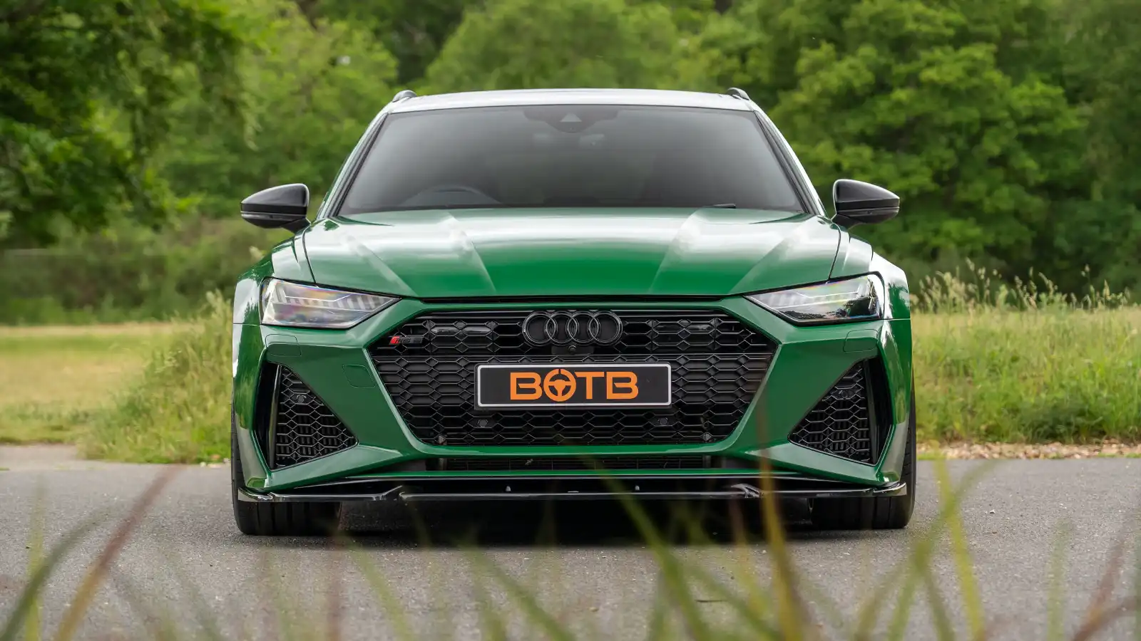This Audi RS6 Powerhouse Worth £69k - Yours for Just 7p!