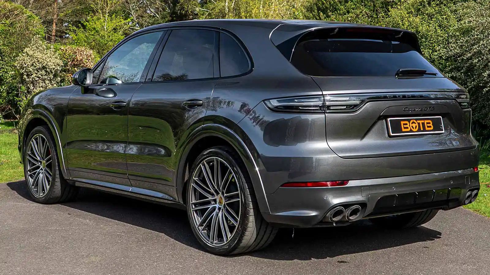   Experience German Luxuxy - Win a Porsche Cayenne GTS for 20p!