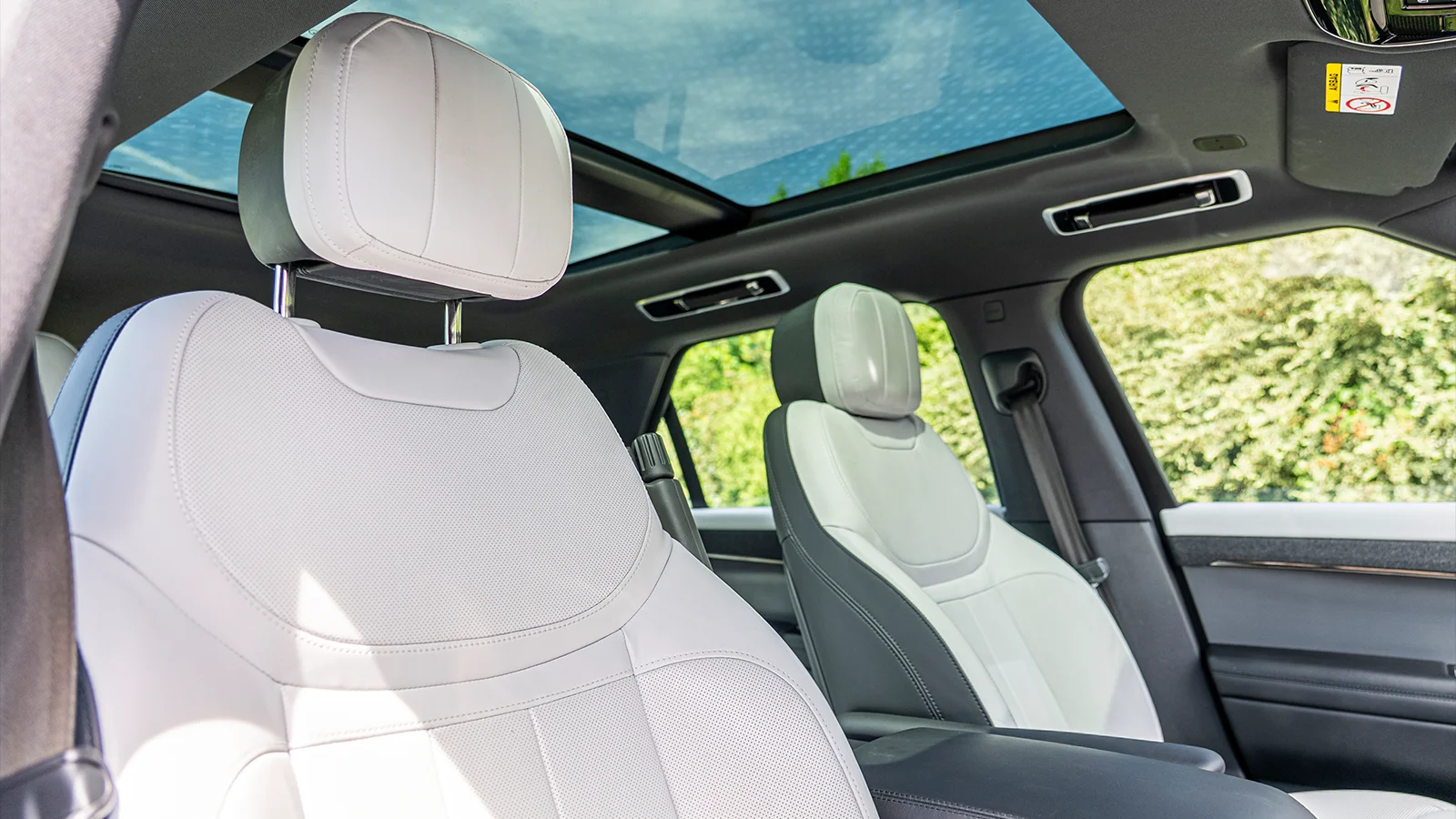   Fresh Drop... Born British, Built Brilliant - Win a Range Rover Sport for 21p!
