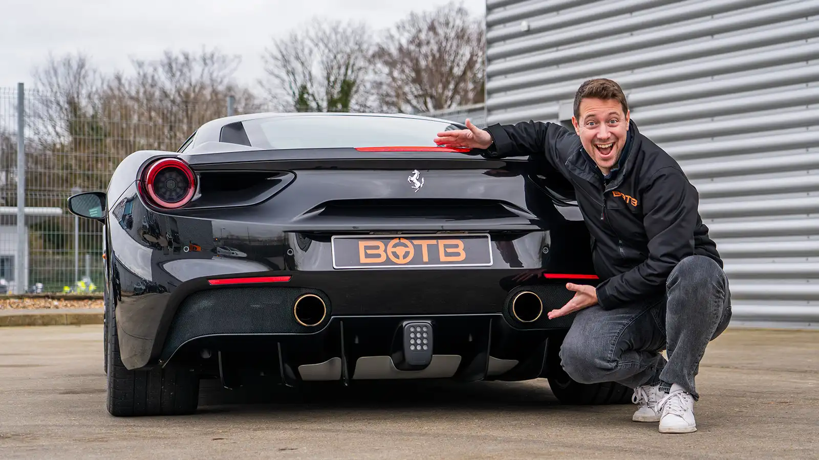  Ferrari 488 GTB