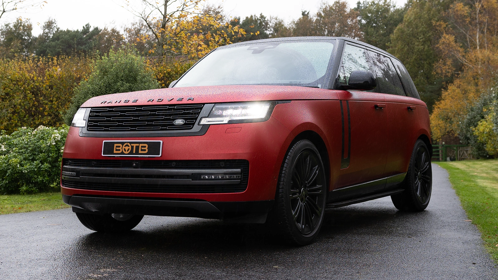   Win This Stunning Range Rover Sport D300 for Just 22p!