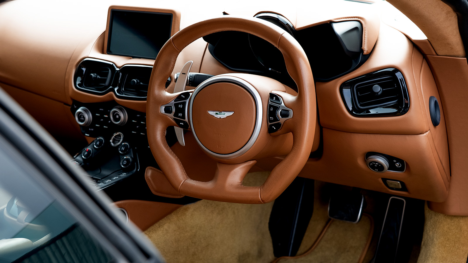   20p For British Excellence – Win This Aston Martin Vantage!