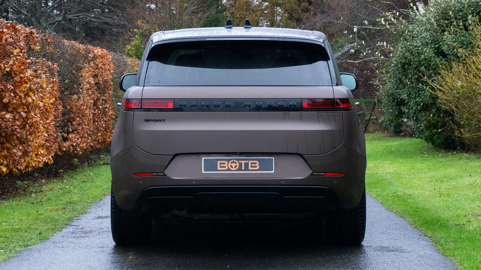   Bronze Beast Alert – Win This £77k Range Rover Sport D350 for Just 22p!