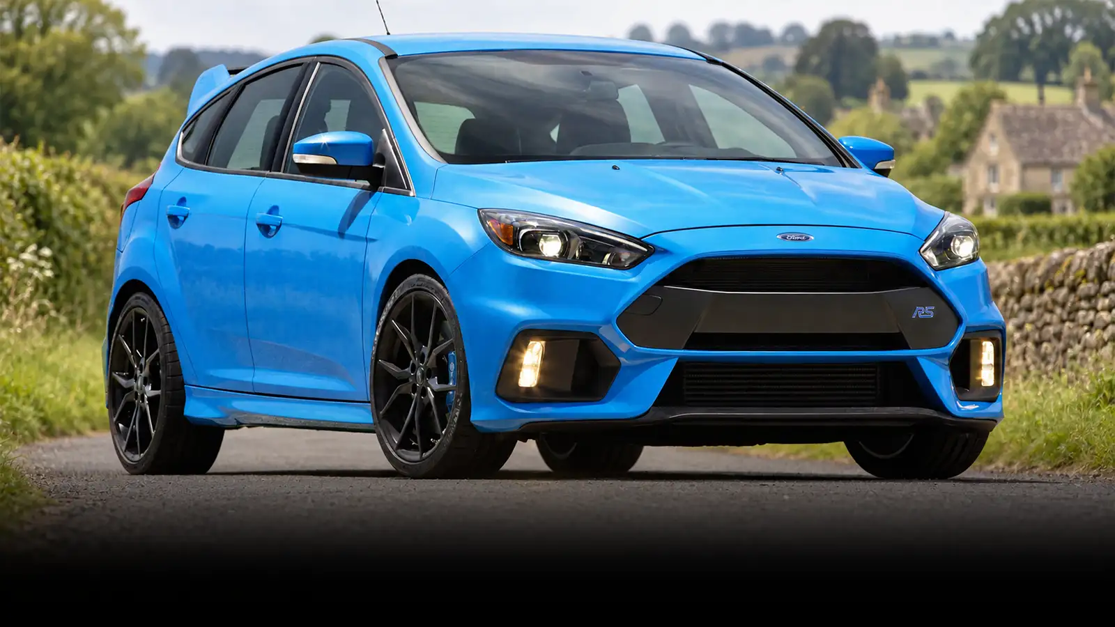  Ford Focus RS 2.3T EcoBoost (Modern Classic) - 15% Off!