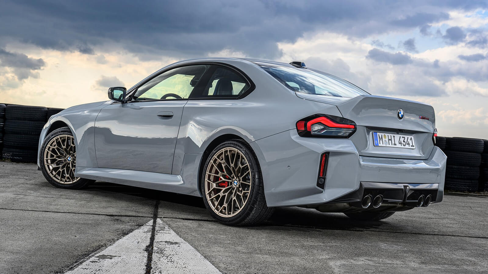  BMW M2 CS