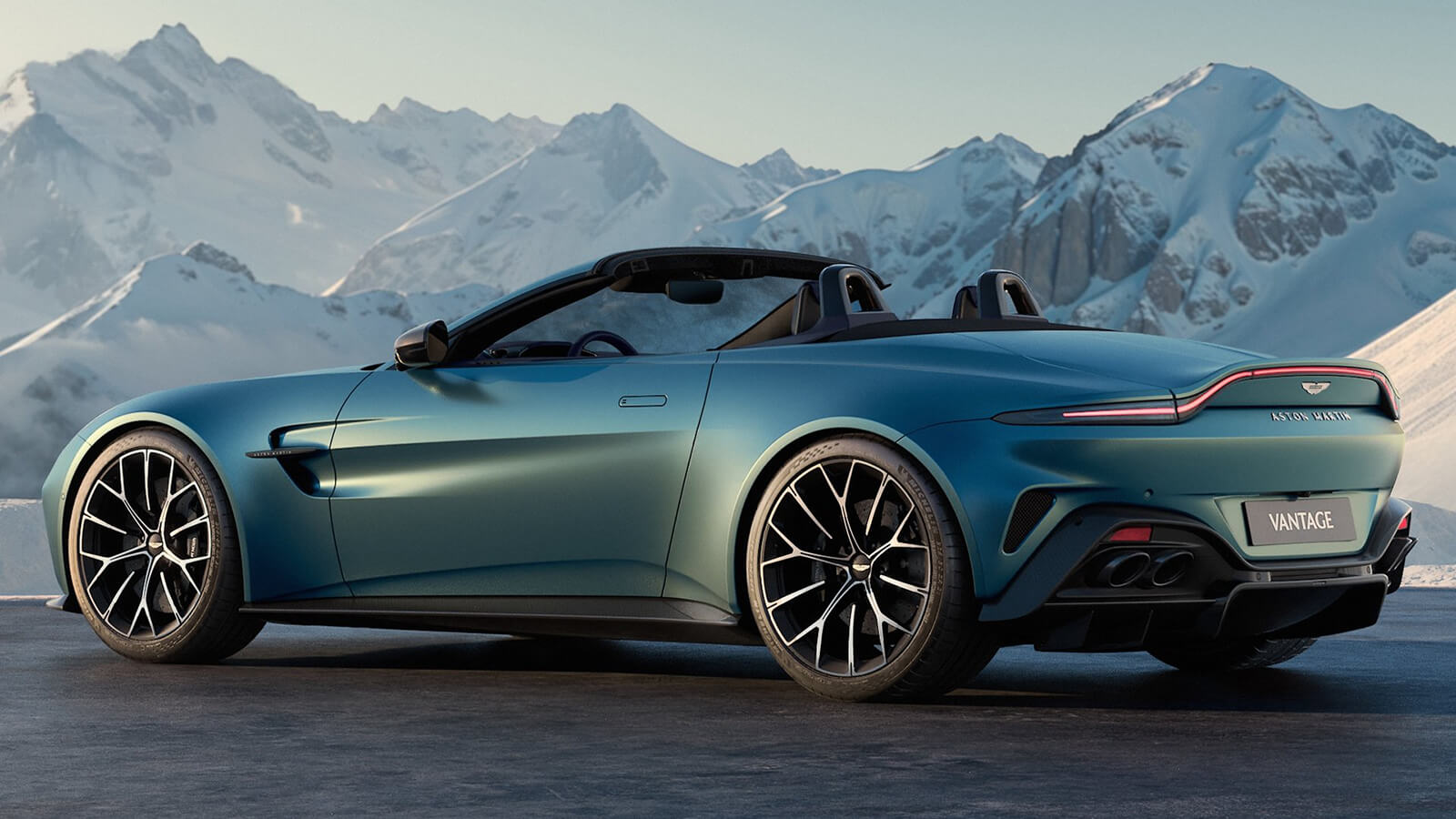  Aston Martin Vantage Roadster