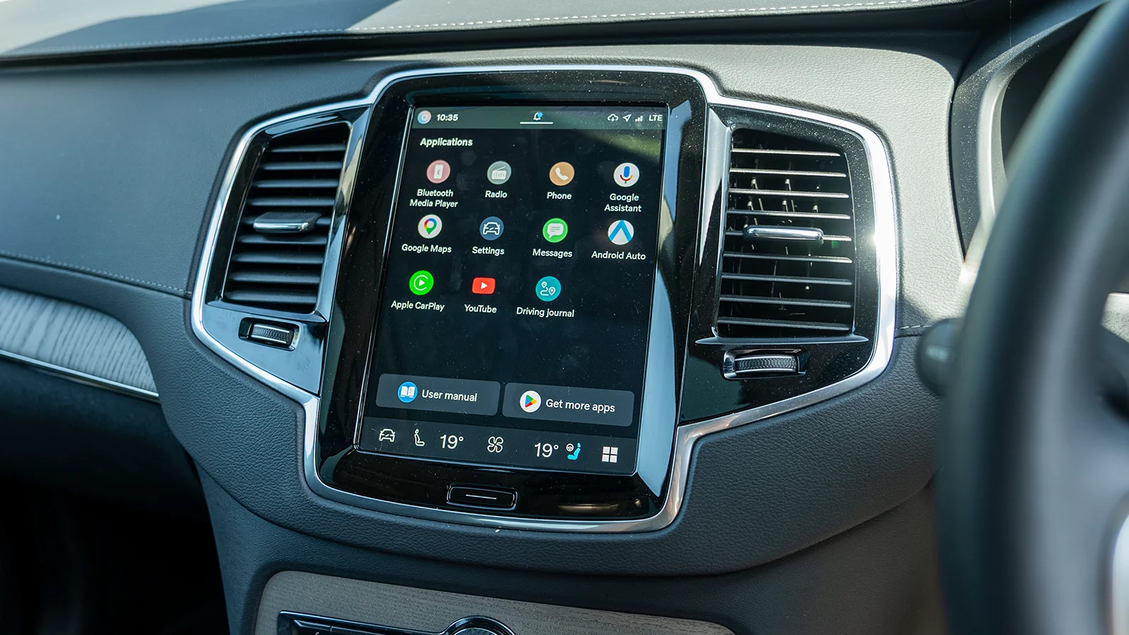   Premium Comfort, Everyday Practicality – Win a Volvo XC90 Ultra!